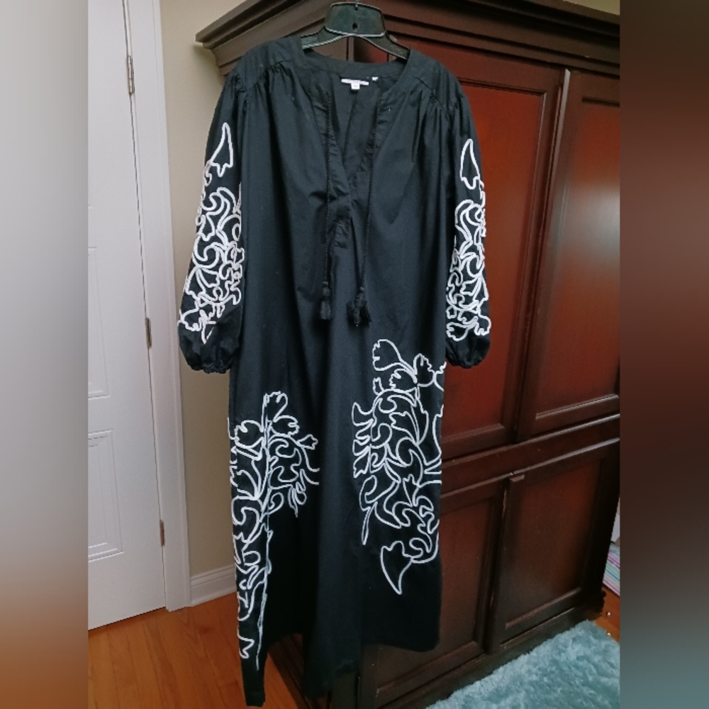 Farm Rio Look Chico's Dress Black Cotton with embroidery